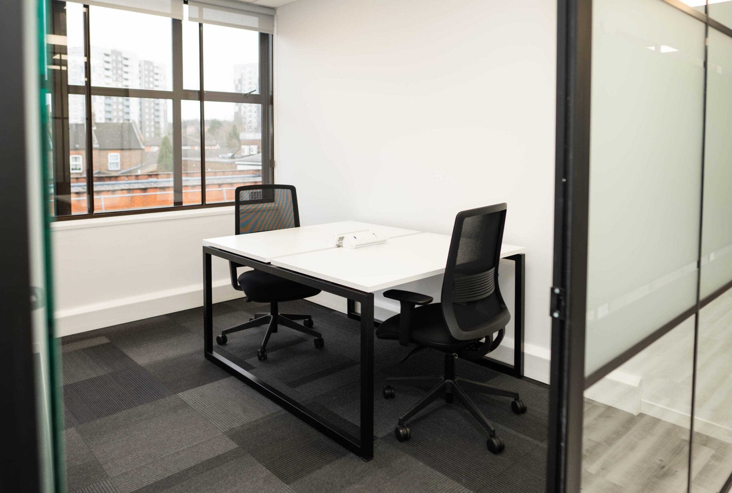 2 seat Office space